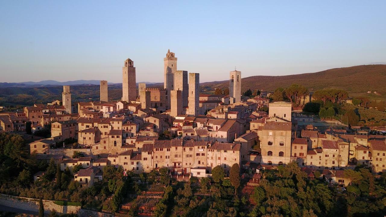 Castello Di Fulignano Soarzio Panoramic Apartment San Gimignano Kültér fotó